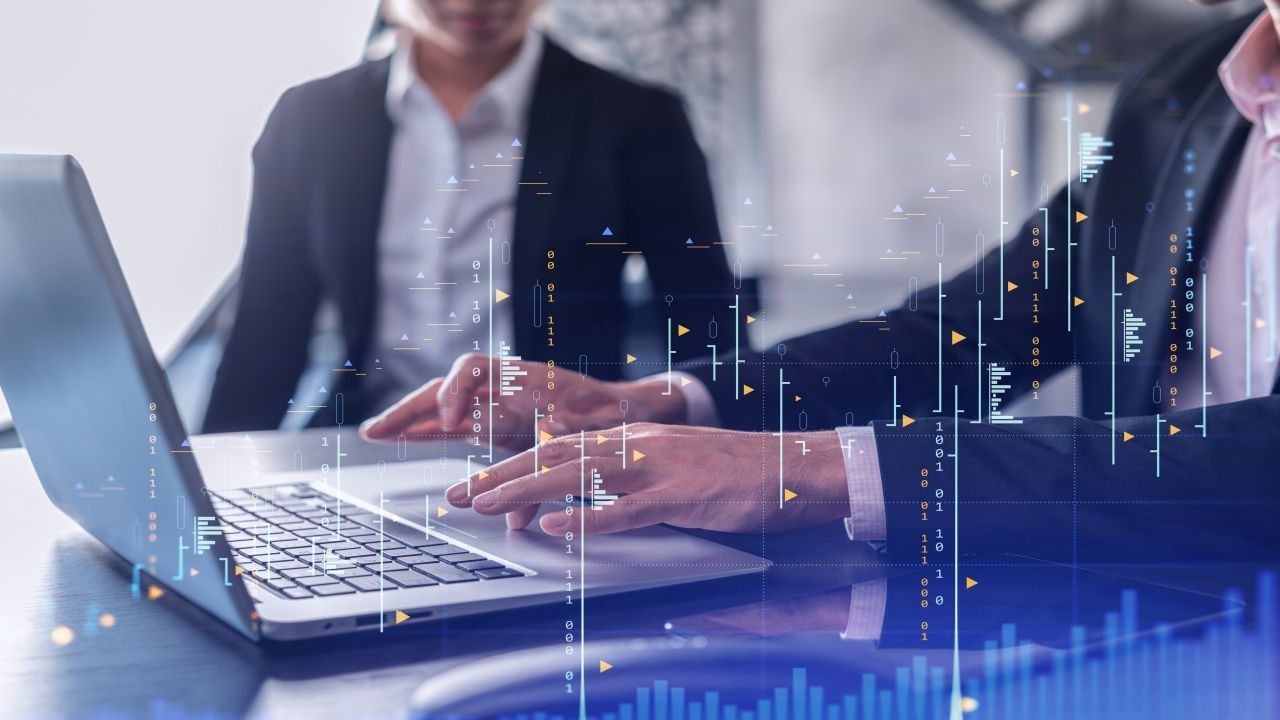 The Role of Financial Aggregators in Platform Design